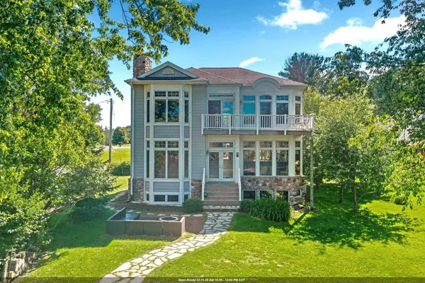 $879,500 | E7353 Welch Road, Fremont, WI 54940