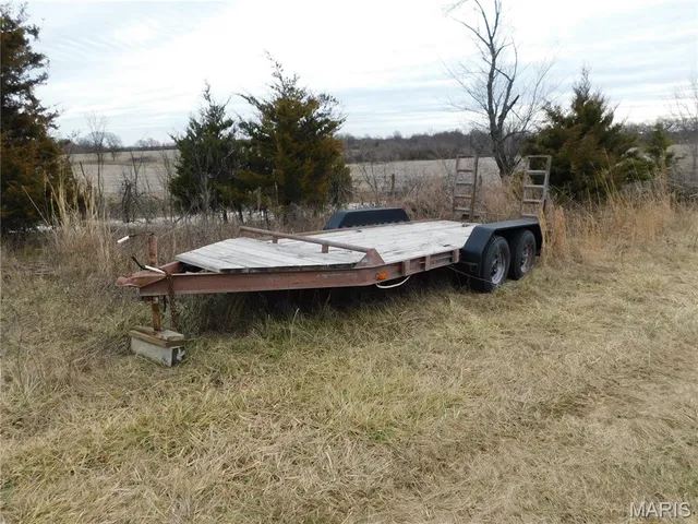 $1 | 210 Main Street, Mendon, MO 64660