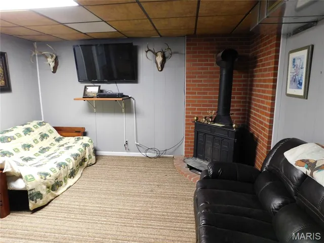 $1 | 210 Main Street, Mendon, MO 64660