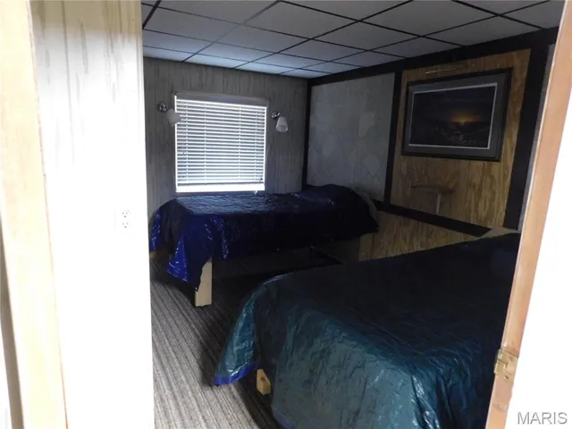 $1 | 210 Main Street, Mendon, MO 64660