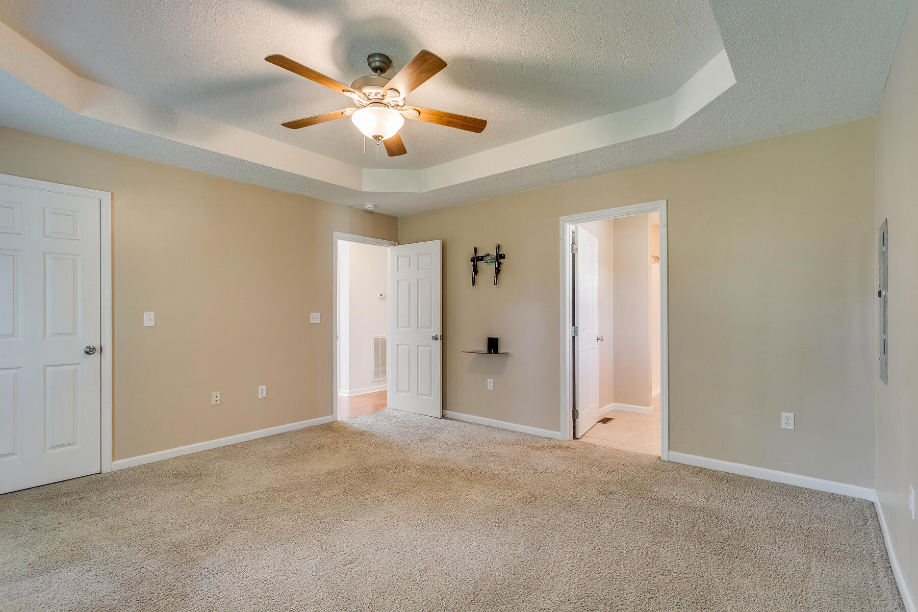 238 Harris Street Erwin, TN 37650 - Photo 15 of 31 015