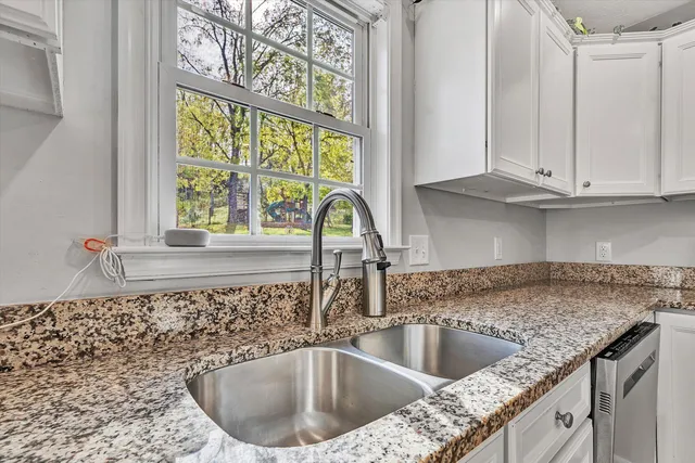 $459,000 | 271 New Cameron Drive, Lexington, VA 24450