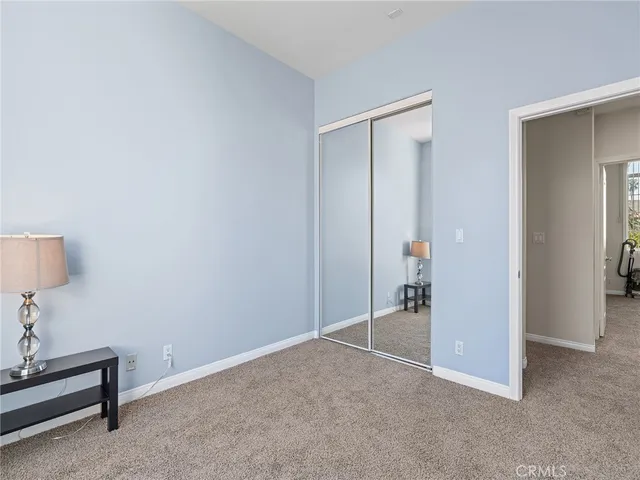 $4,000 | 408 West Queen Street, Unit 111, Inglewood, CA 90301
