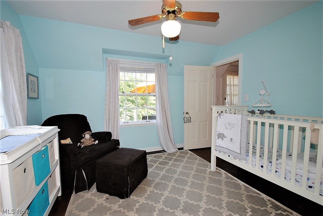 3664 Traver Road Shaker Heights, OH 44122 - Photo 18 of 24 Third bedroom.