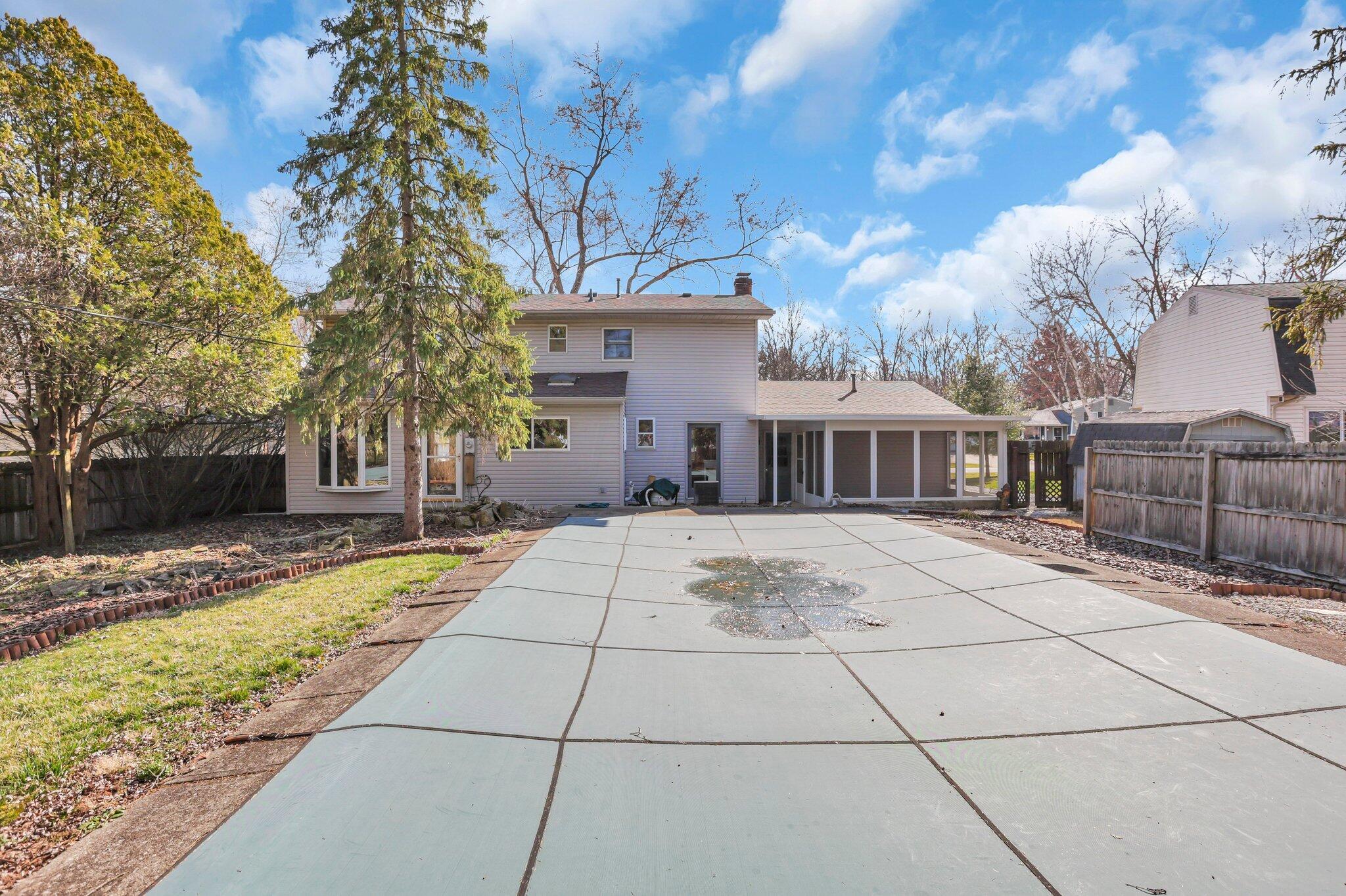 2470 Merbrook Road Columbus, OH 43235 - Photo 45 of 50 49-web-or-mls-5F3A0488