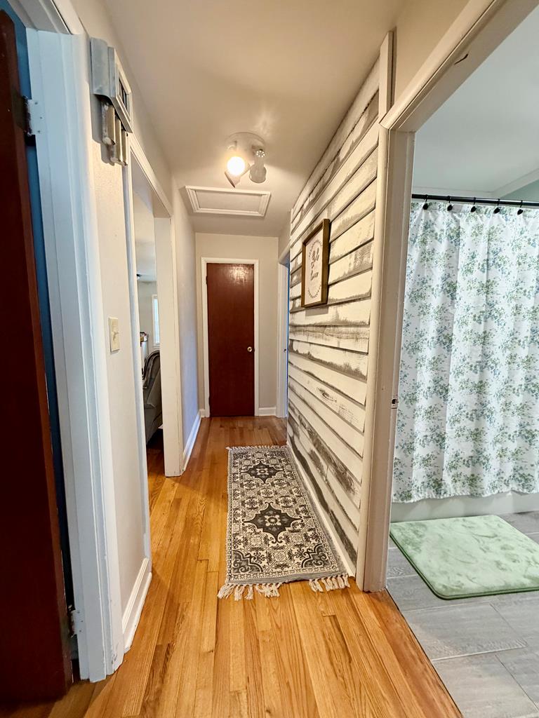 554 Friendly Circle Marion, VA 24354 - Photo 21 of 31 Gallery Image 21