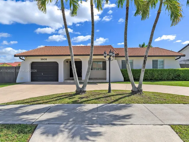 $860,000 | 3809 Southwest 142nd Avenue, Miami, FL 33175