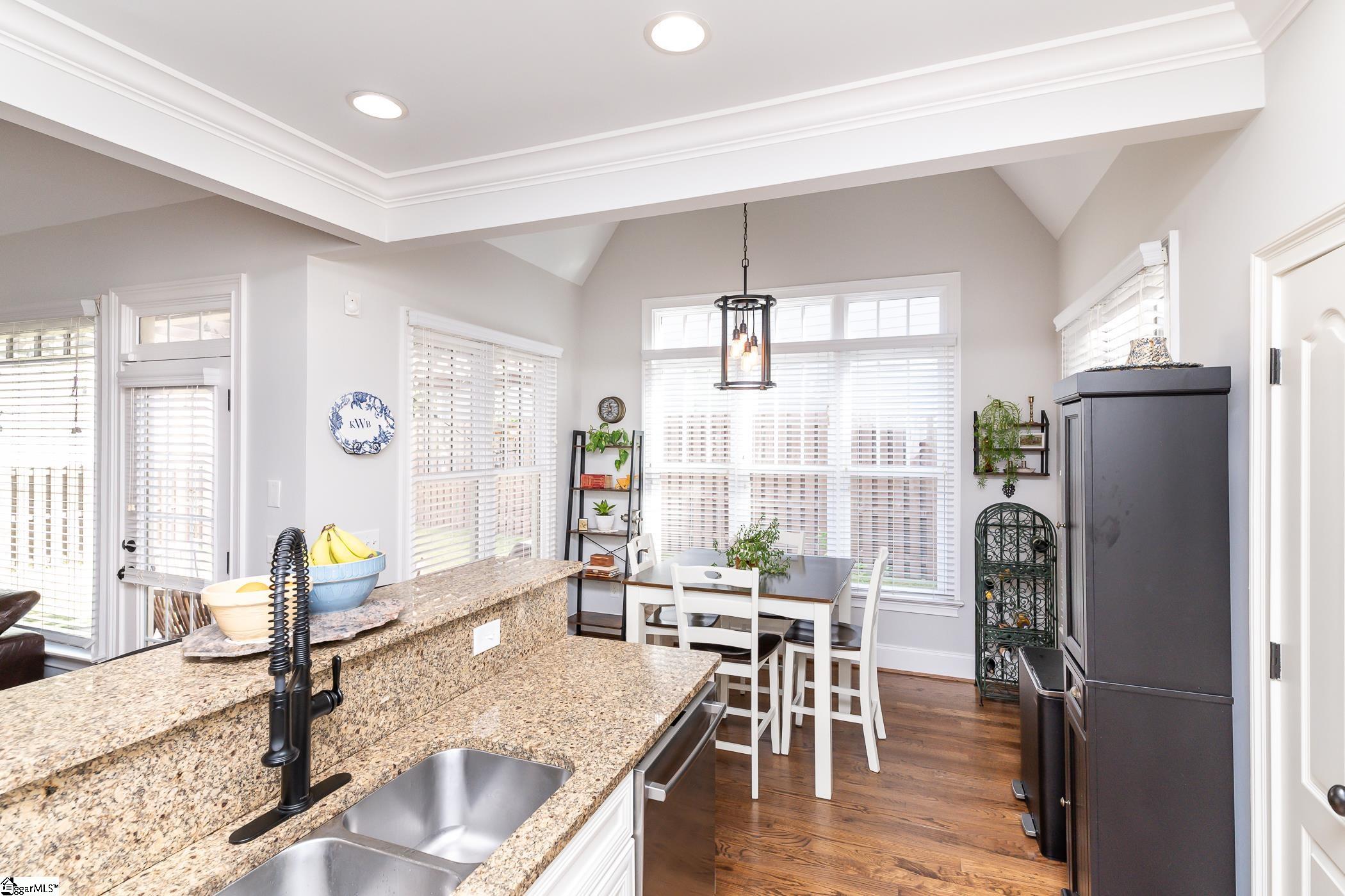 29 Gossamer Place Greenville, SC 29607 - Photo 11 of 42 Gallery Image 11