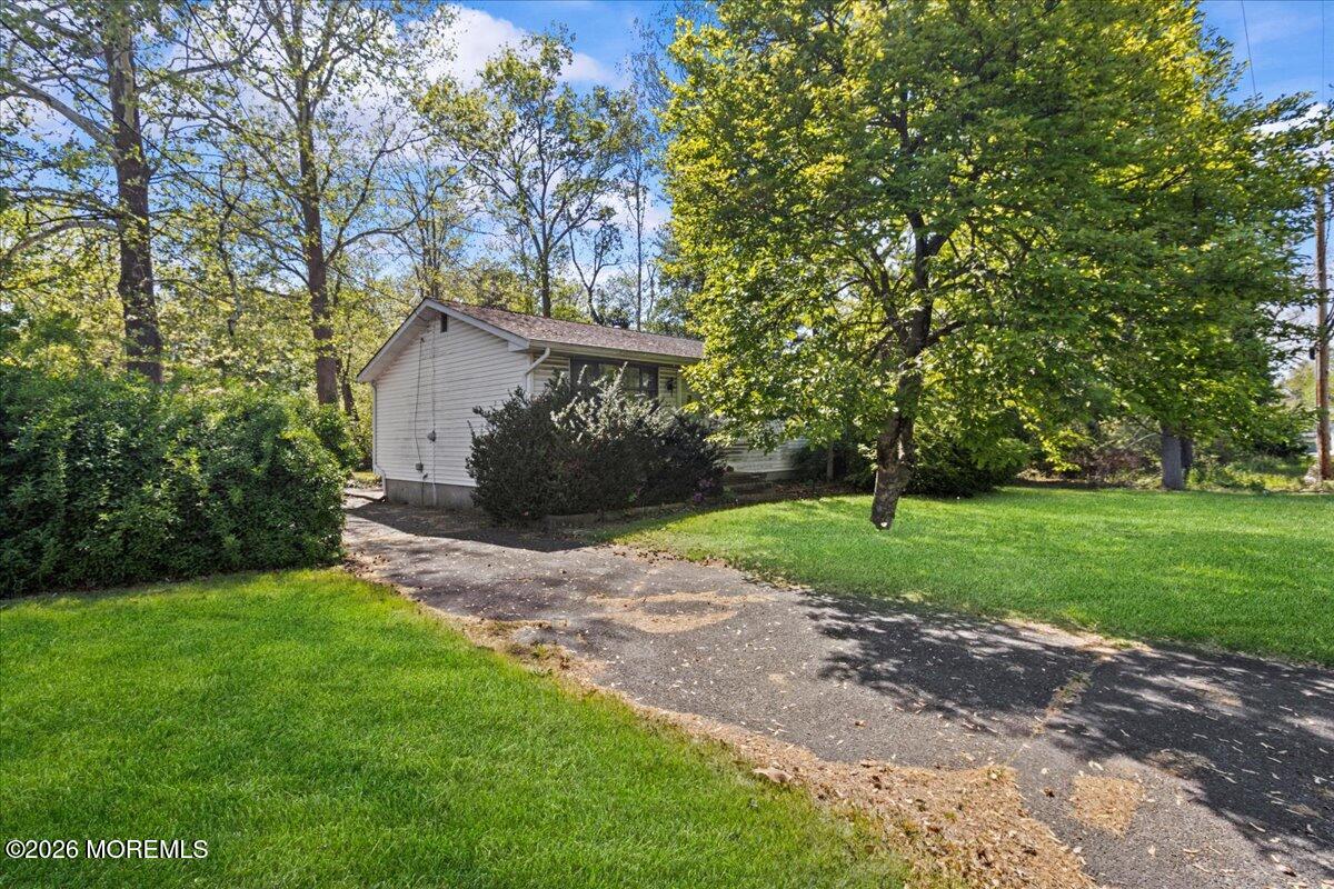 20 North New Prospect Road Jackson, NJ 08527 - Photo 8 of 12 34-Jackson ( 14 )