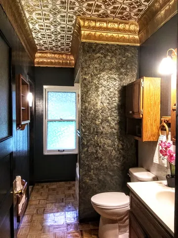 an empty room with window