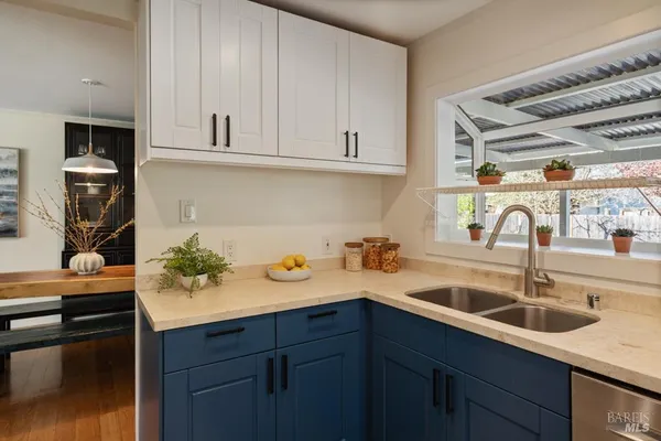 $1,250,000 | 42 Billou Street, San Rafael, CA 94901
