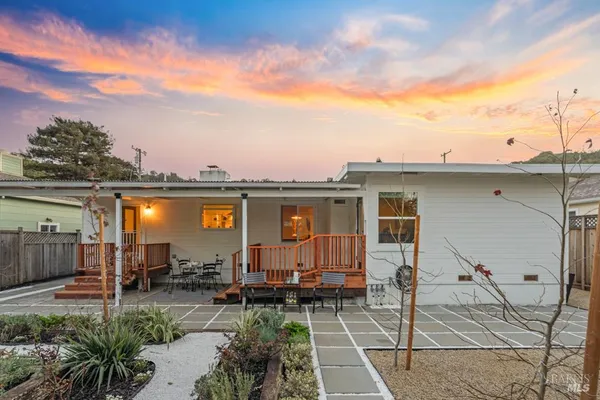 $1,250,000 | 42 Billou Street, San Rafael, CA 94901