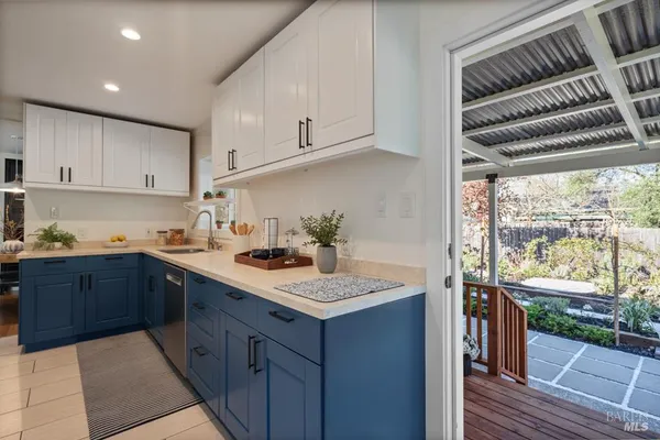$1,250,000 | 42 Billou Street, San Rafael, CA 94901