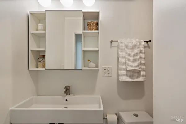 $1,250,000 | 42 Billou Street, San Rafael, CA 94901