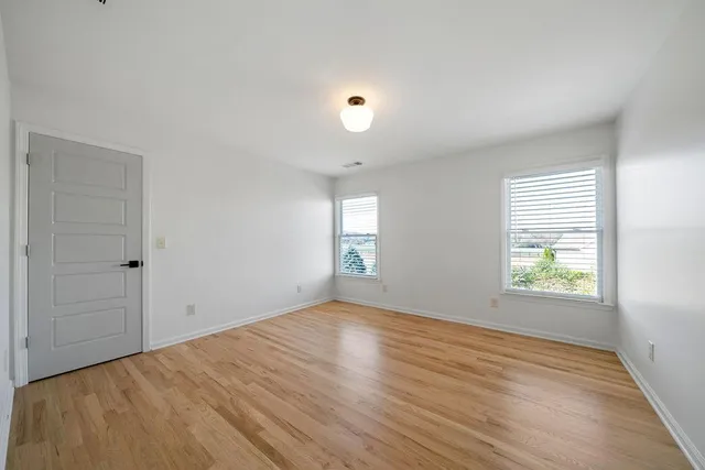 a view of a houses with a yard