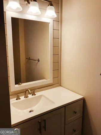 $1,700 | 1819 Cumberland Valley Place Southeast, Smyrna, GA 30080