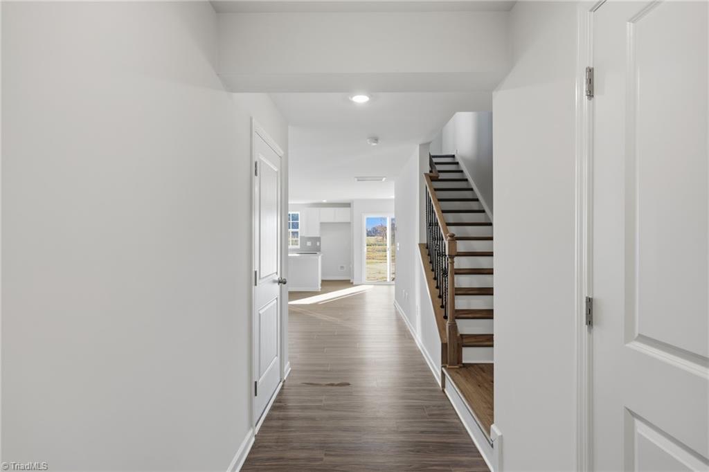 127 Plumtree Court King, NC 27021 - Photo 27 of 30