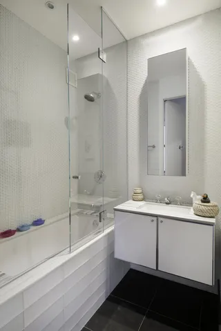 $1,595,000 | 25 Broad Street, Unit 21E | Financial District