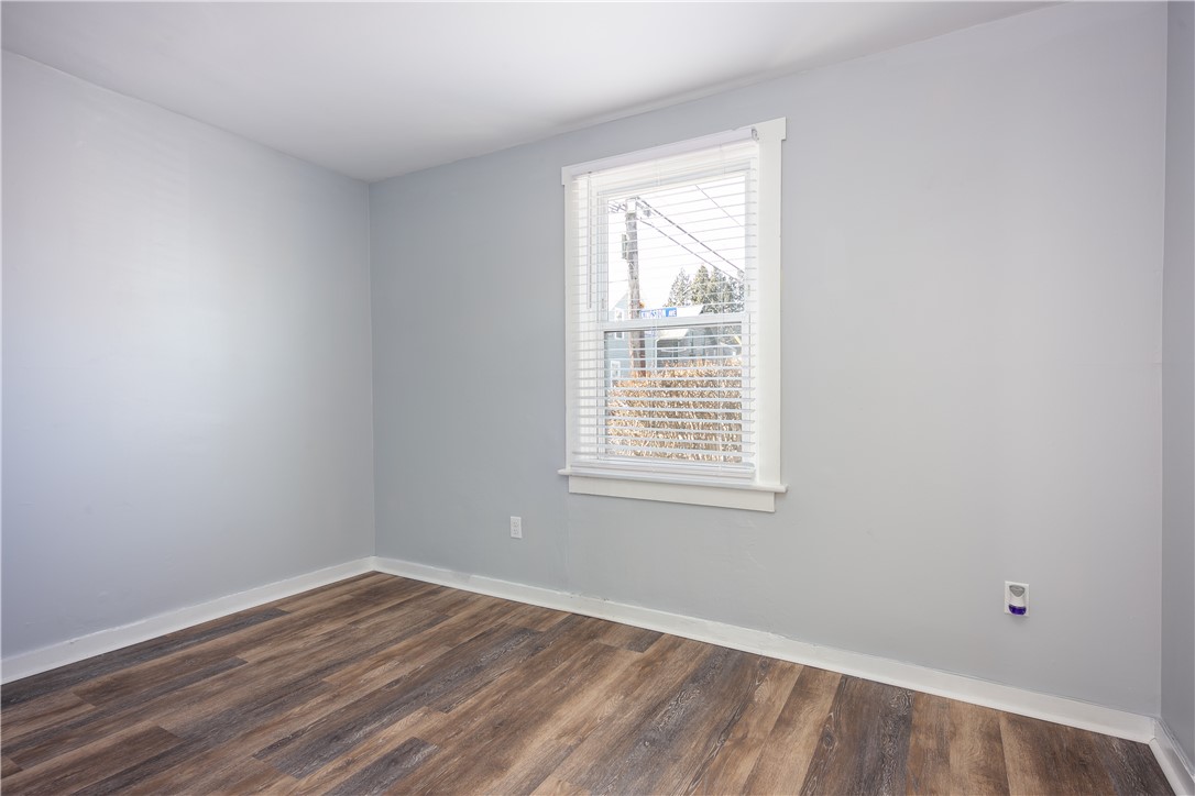 44 Warner Street Newport, RI 02840 - Photo 18 of 50
