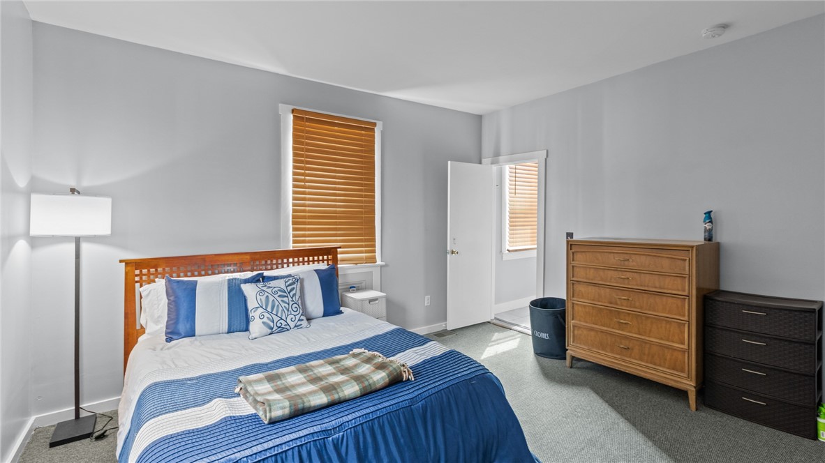44 Warner Street Newport, RI 02840 - Photo 21 of 50