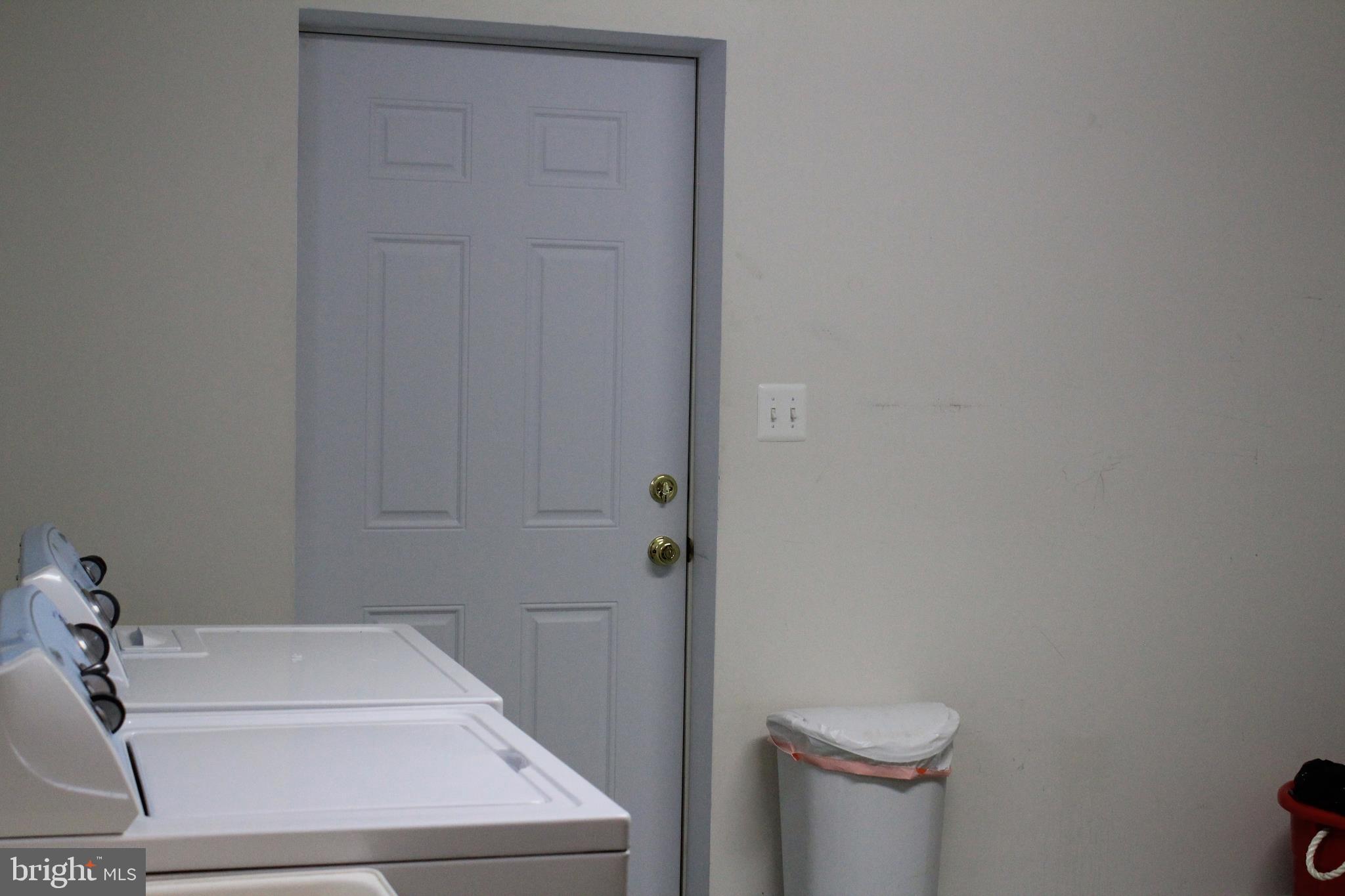 608 George Avenue Baltimore, MD 21221 - Photo 18 of 27 Gallery Image 18