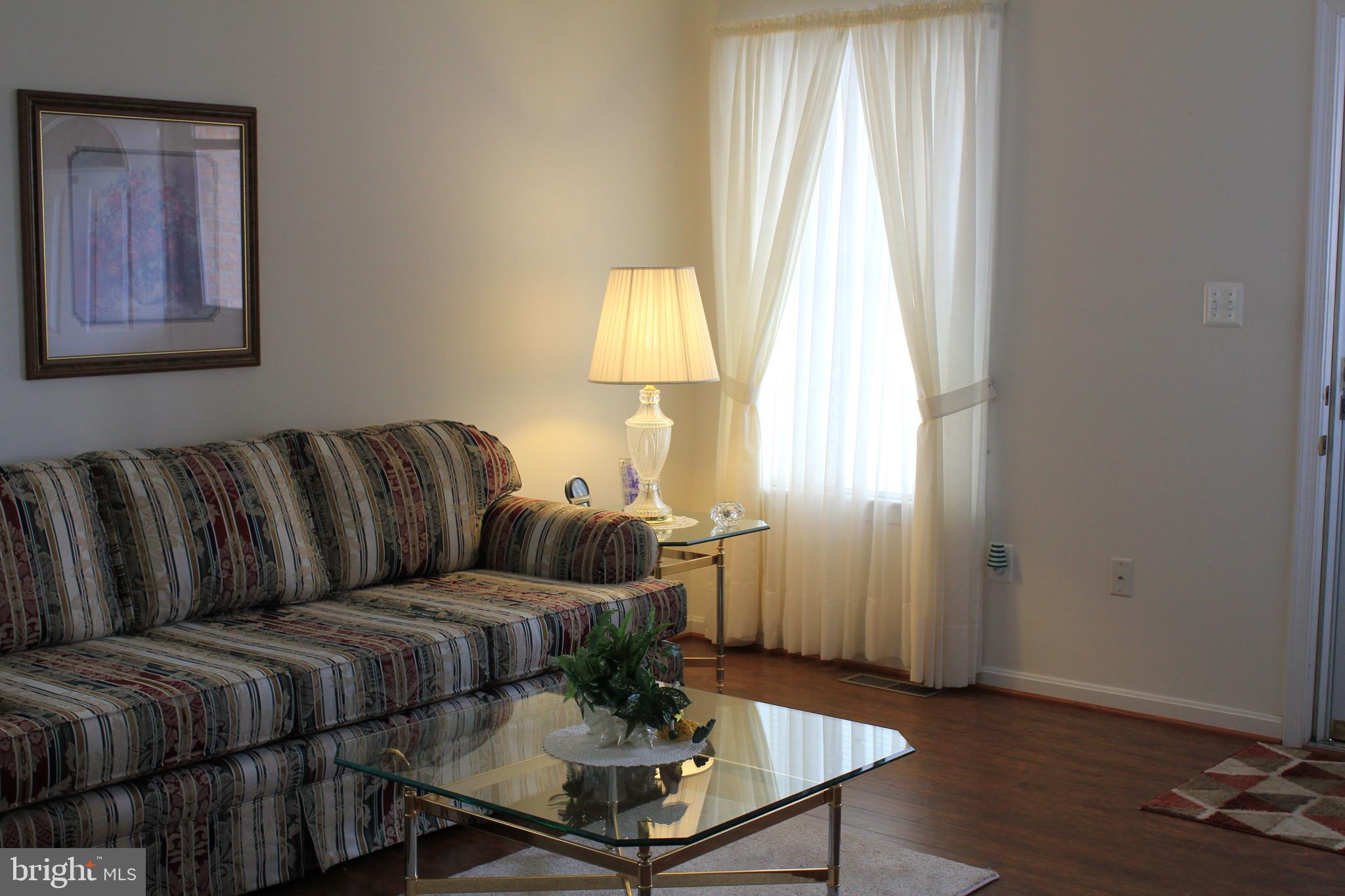 608 George Avenue Baltimore, MD 21221 - Photo 6 of 27 Gallery Image 6