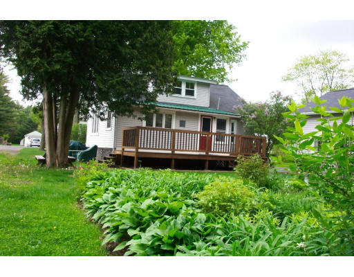 49 Newell Pond Road Greenfield, MA 01301 - Photo 2 of 9 Gallery Image 2