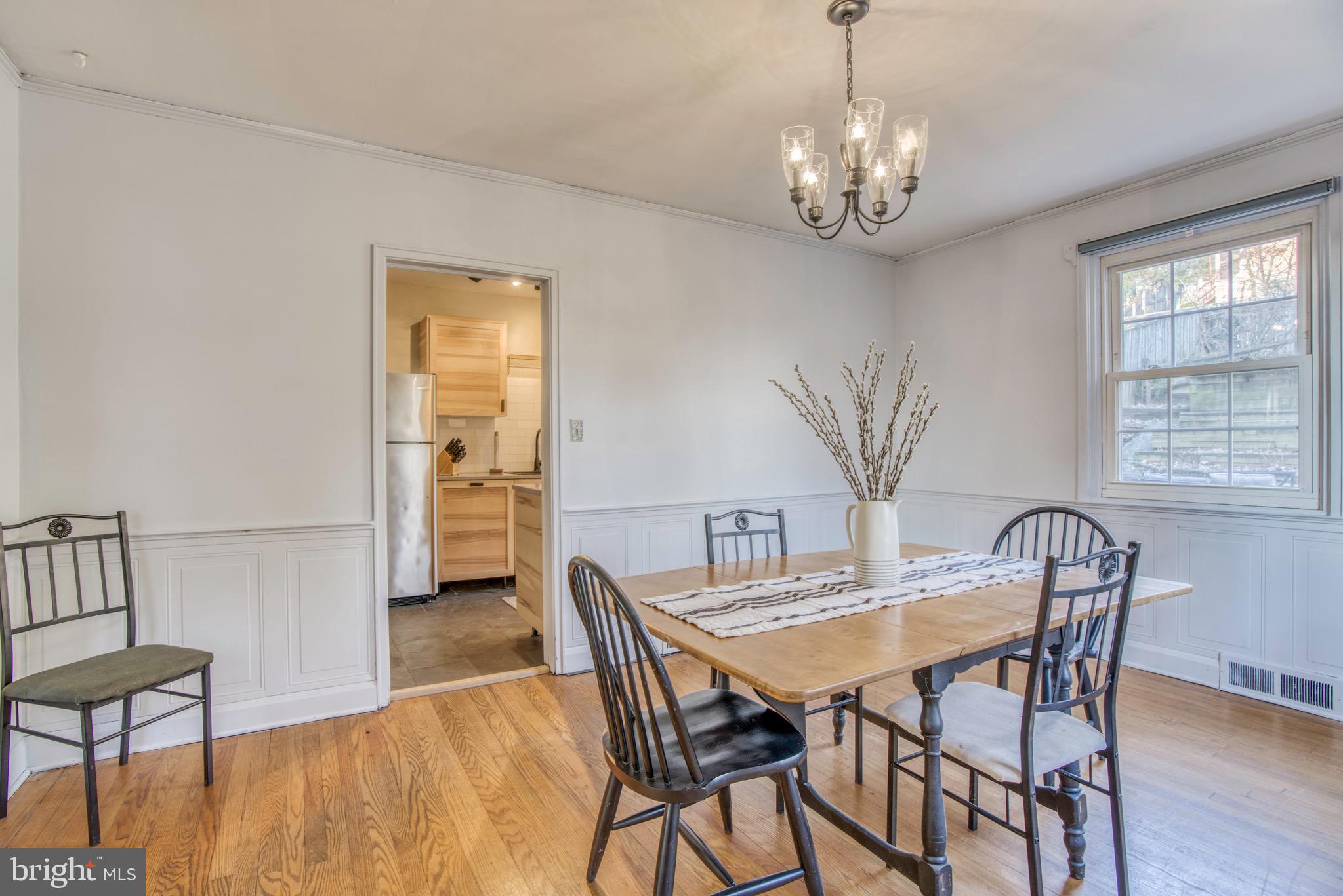 4003 Deepwood Road Baltimore, MD 21218 - Photo 13 of 52