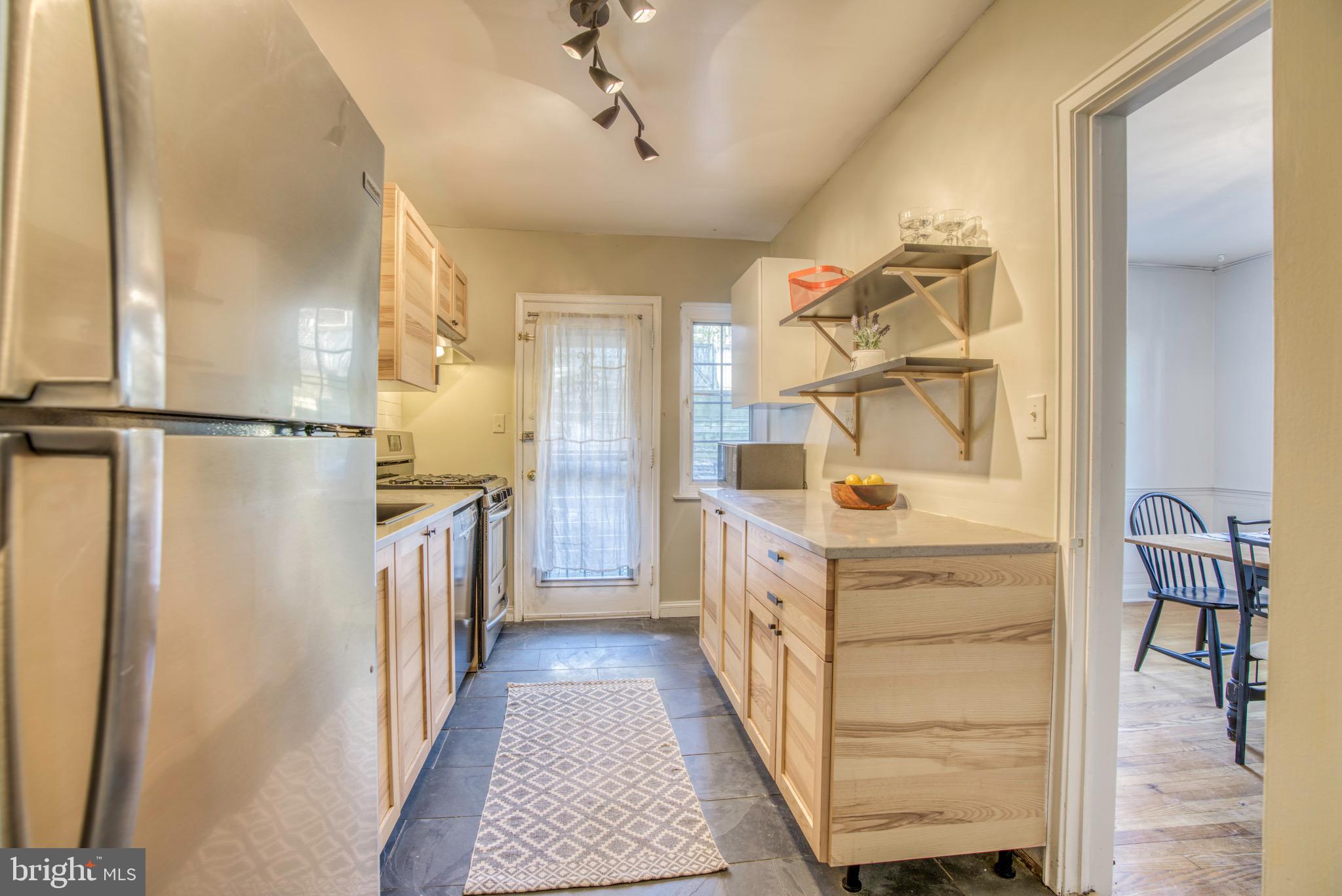 4003 Deepwood Road Baltimore, MD 21218 - Photo 17 of 52