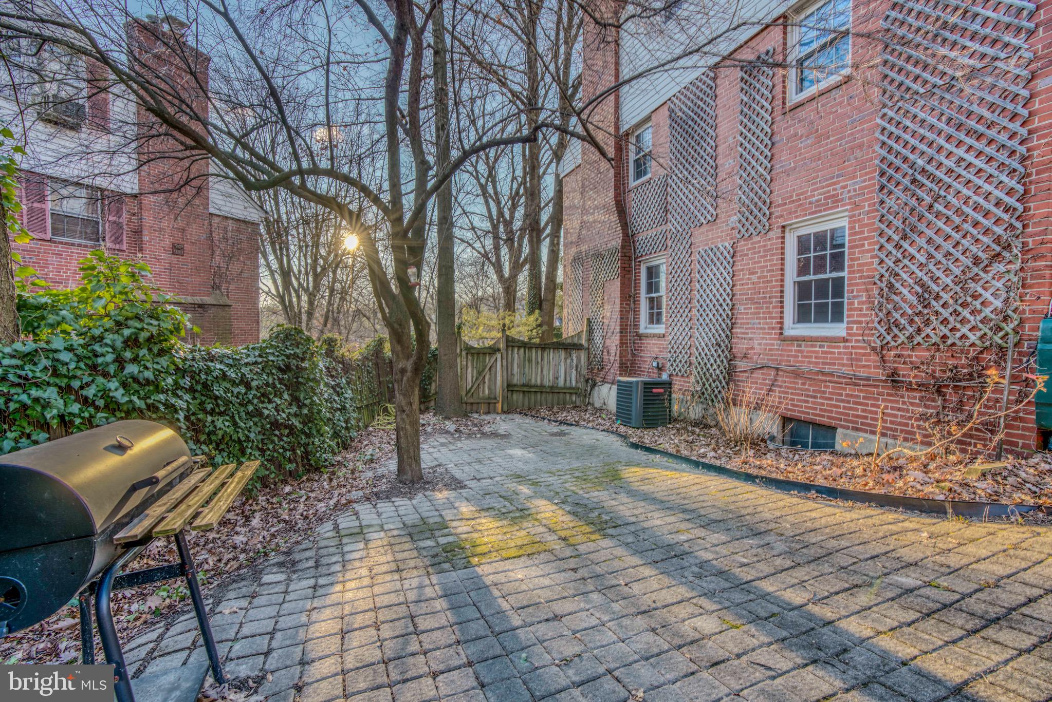 4003 Deepwood Road Baltimore, MD 21218 - Photo 45 of 52