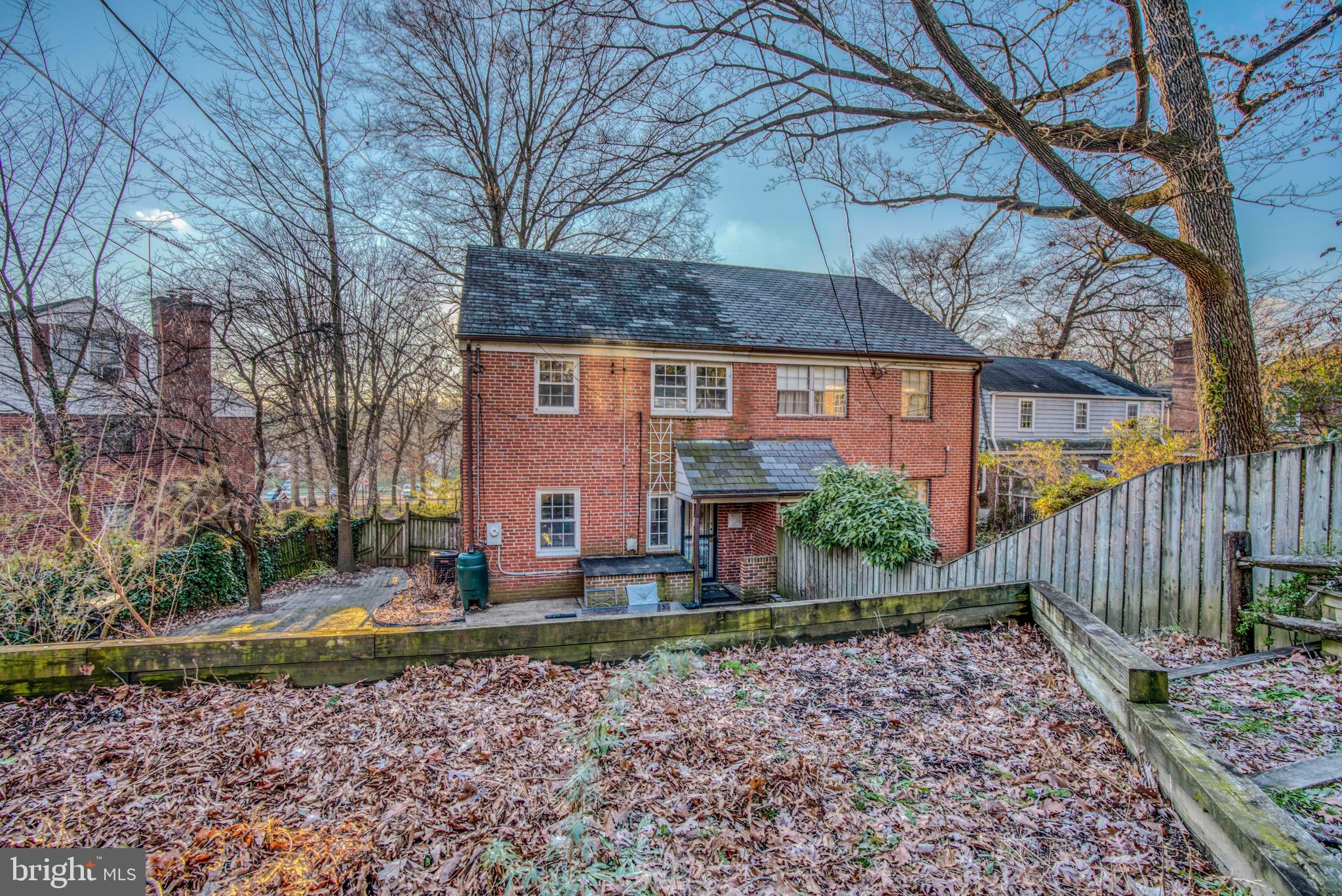 4003 Deepwood Road Baltimore, MD 21218 - Photo 49 of 52