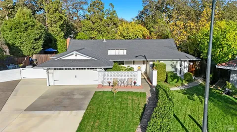 $929,000 | 477 Meadowview Court, Vacaville, CA 95688
