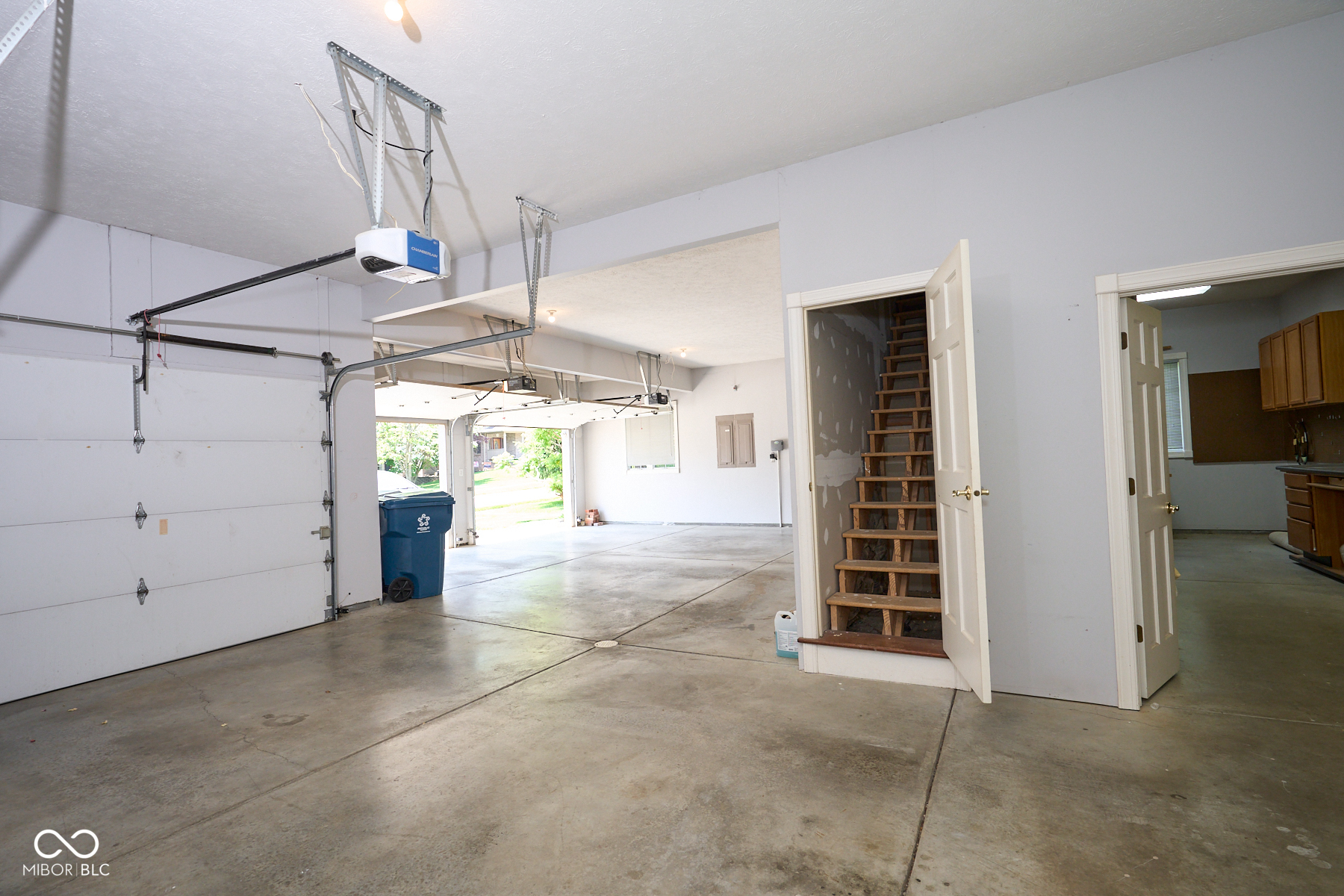 1814 Inisheer Court Indianapolis, IN 46217 - Photo 75 of 85