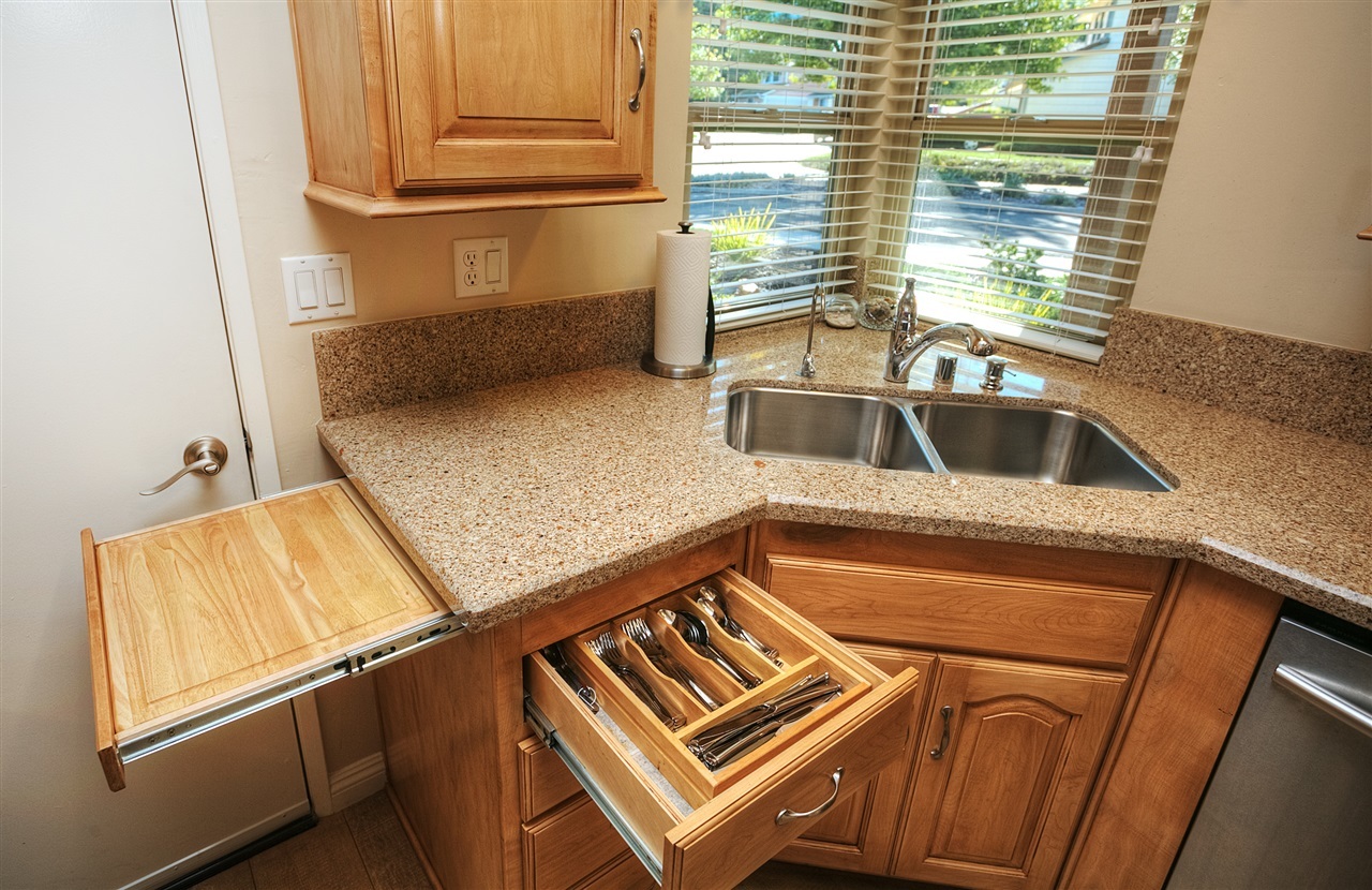 1965 Longfellow Road Vista, CA 92081 - Photo 12 of 25 Gallery Image 12
