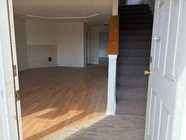 $200,000 | 850 West 86th Place, Chicago, IL 60620