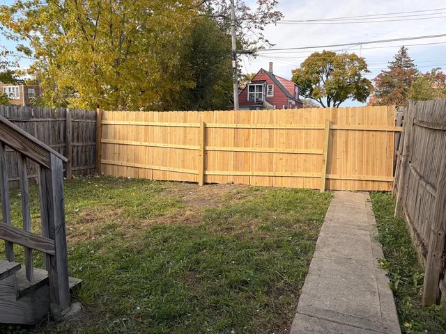 $200,000 | 850 West 86th Place, Chicago, IL 60620