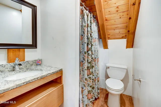 $1,399,000 | 3429 South Shore Road, Day, NY 12822