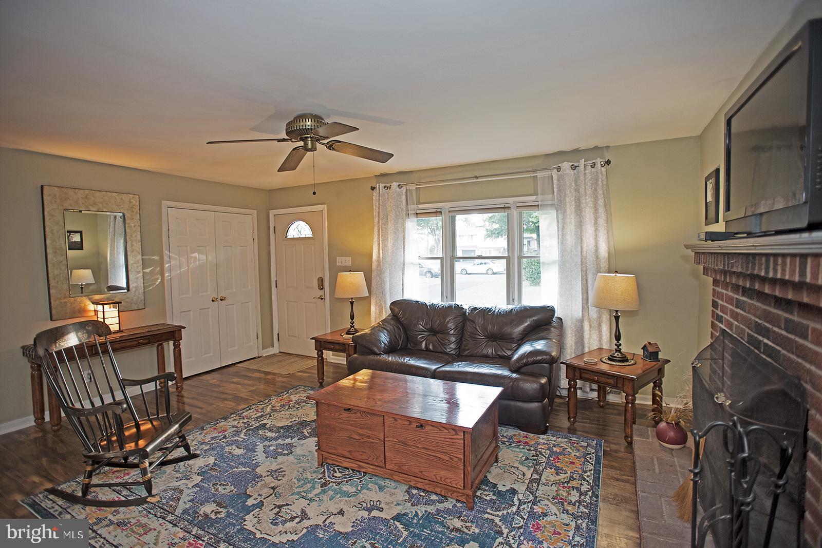 169 Old Orchard Road Chalfont, PA 18914 - Photo 5 of 28 Gallery Image 5