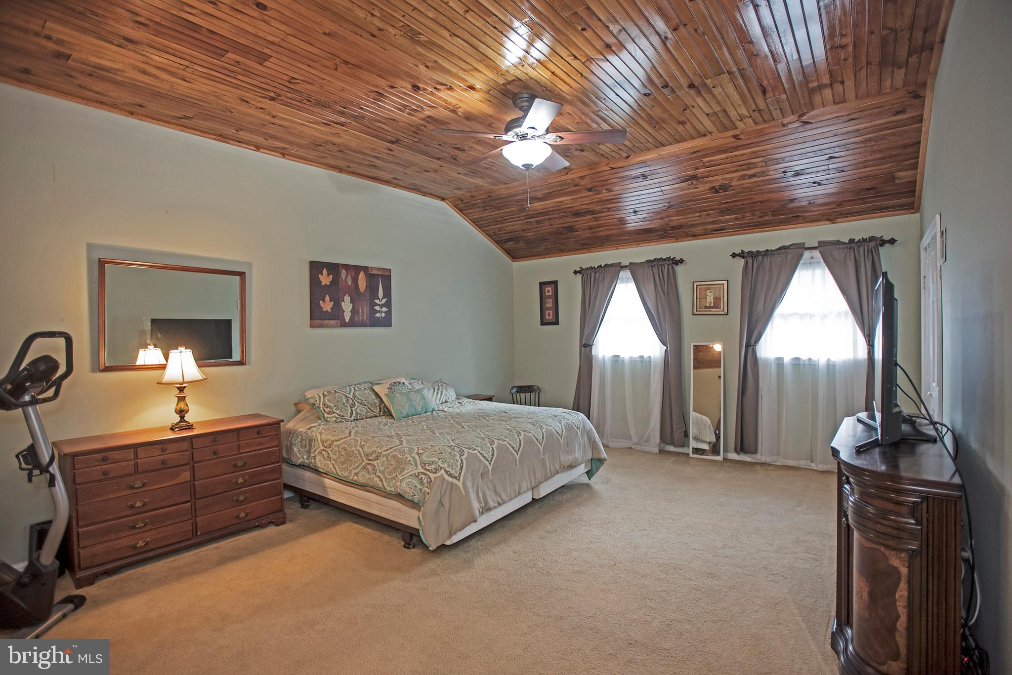 169 Old Orchard Road Chalfont, PA 18914 - Photo 10 of 28 Gallery Image 10