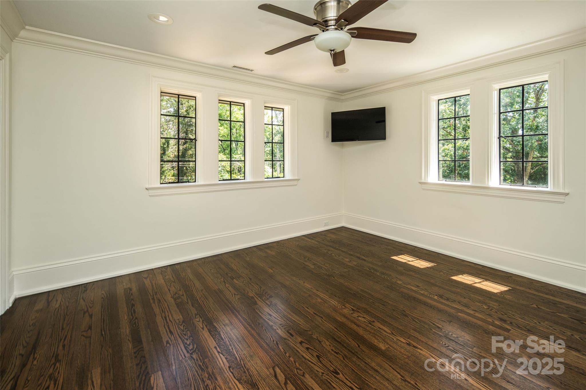 72 Windsor Road Asheville, NC 28804 - Photo 31 of 48