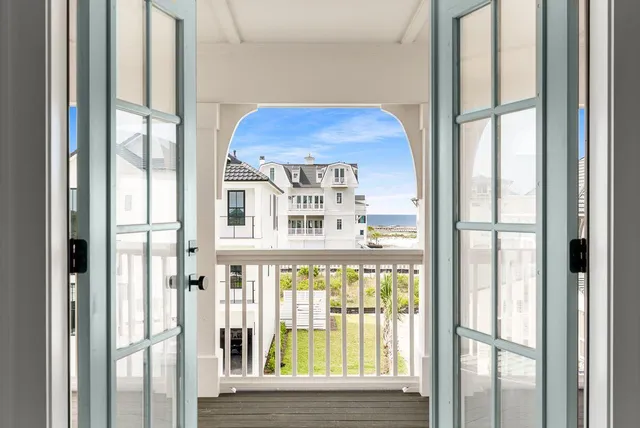 a view of entryway with wooden floor