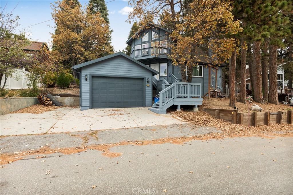 Exterior with 2 car garage