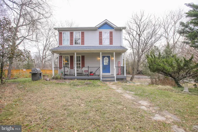 $350,000 | 10 Whiting Avenue, Boyce, VA 22620