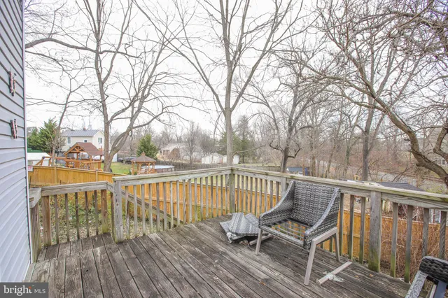 $325,000 | 10 Whiting Avenue, Boyce, VA 22620