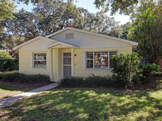 $8,500 | 798 Bougainvillea Lane, Vero Beach, FL 32963