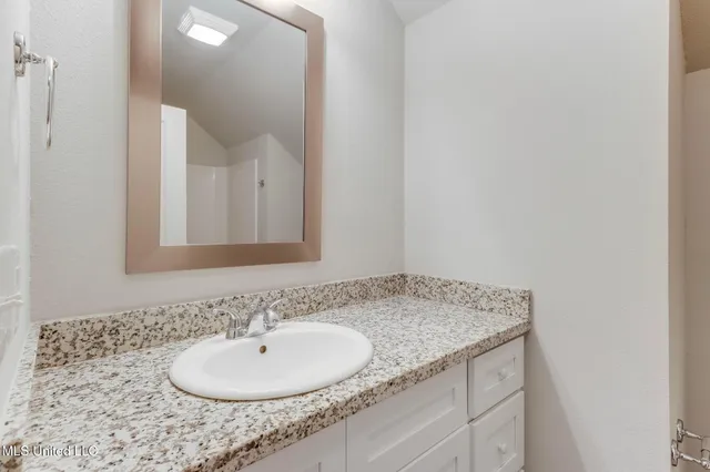 $1,900 | 14799 Audubon Lake Boulevard, Gulfport, MS 39503