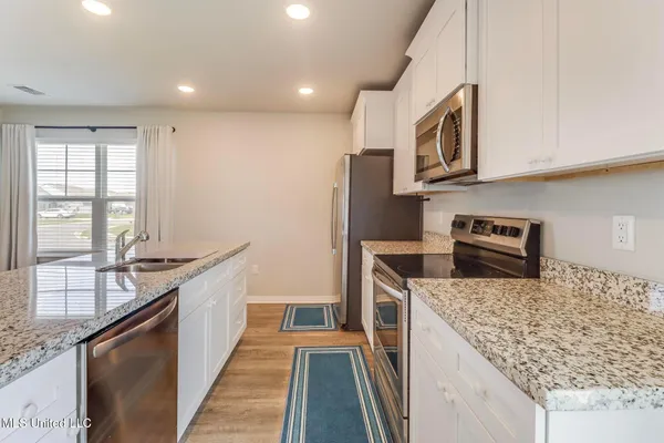 $1,800 | 14799 Audubon Lake Boulevard, Gulfport, MS 39503