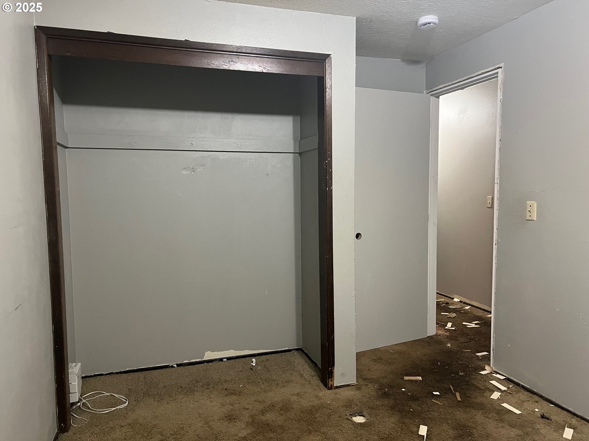 618 Ballad Way Forest Grove, OR 97116 - Photo 6 of 15 a view of a hallway with closet