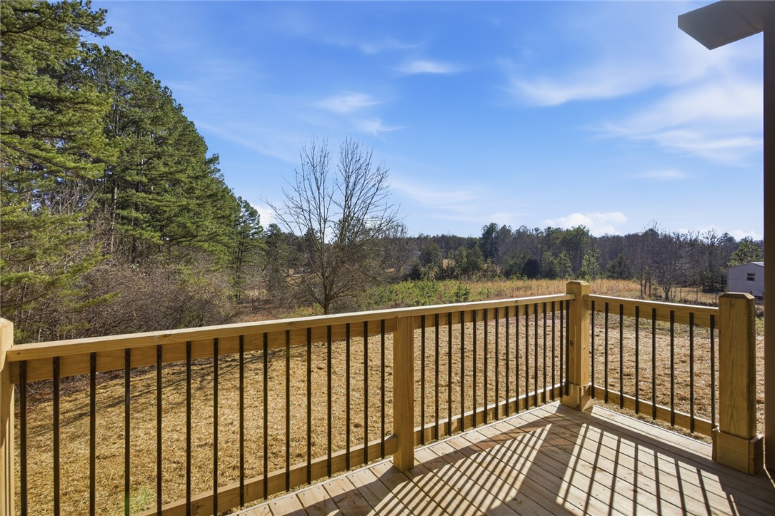 333 Oliver Road Westminster, SC 29693 - Photo 11 of 27