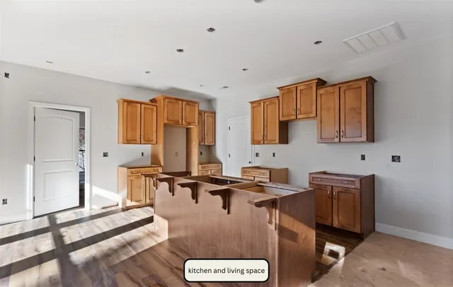 $395,000 | 333 Oliver Road, Westminster, SC 29693